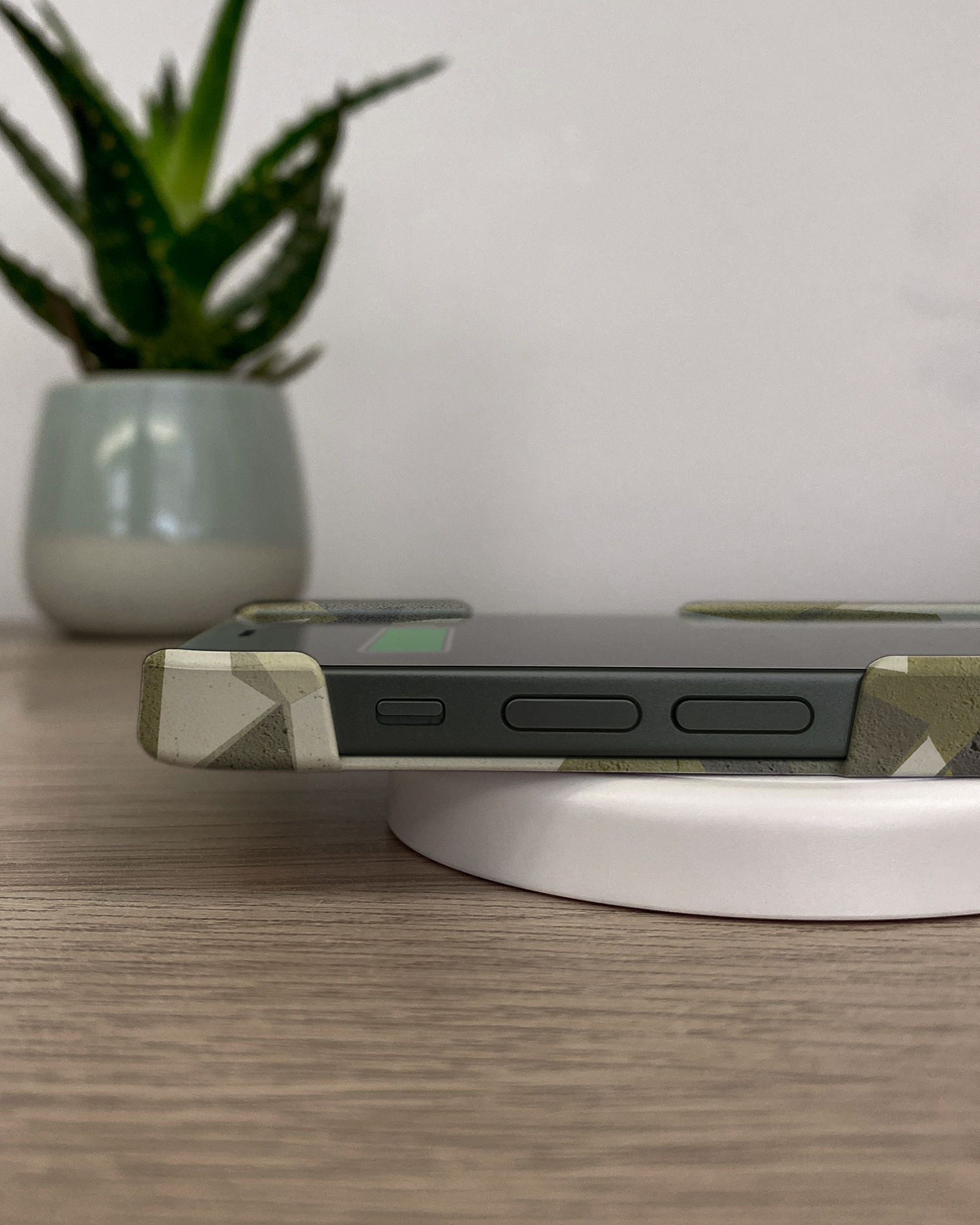 Geometric Camo Green Hardcase Handyhülle Apple iPhone 12 mini: Momentaufnahme